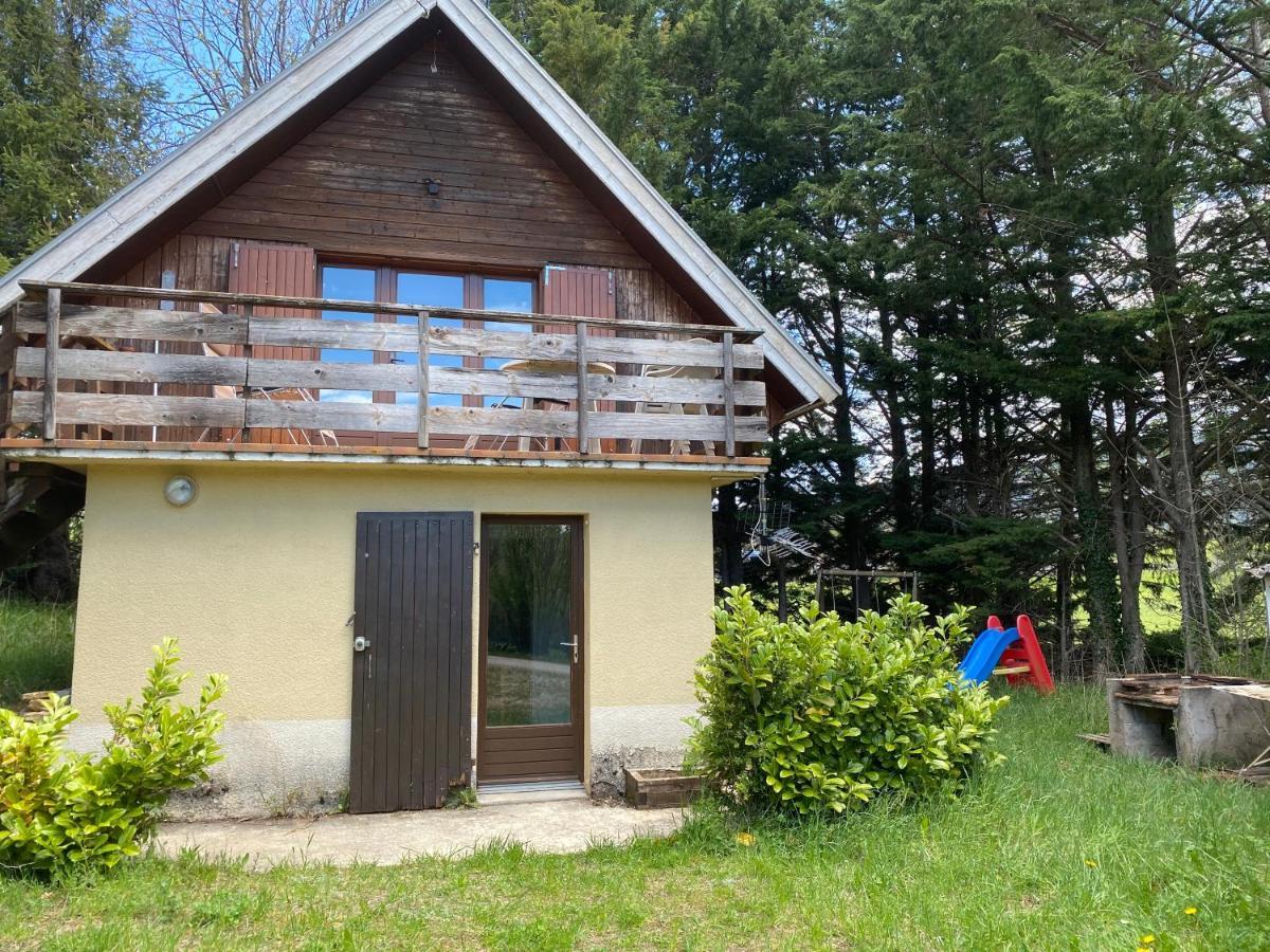 Appartement Dans Le Chalet La Chapelle-en-Vercors Exterior foto